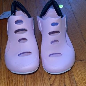 Girls Nike sandals